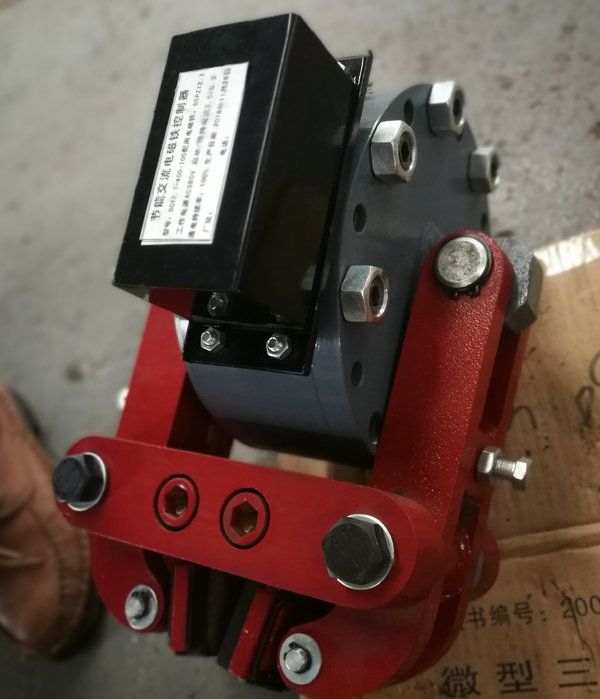電磁鉗盤式制動(dòng)器DCPZ12.7-400